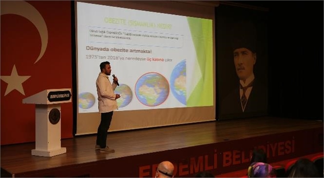 Erdemli Belediyesi’nin Başlattığı, ‘Beslenme Dostu ve Fiziksel Aktiviteyi Destekle’ Sloganıyla Vatandaşlar Obezite İle Mücadele Kapsamında Bilgilendiriliyor