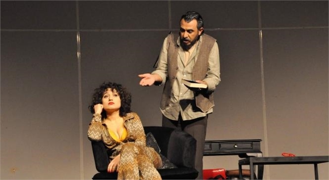 Mersin Büyükşehir Şehir Tiyatrosu, Matruşka Oyunu İle Kıbrıslı Tiyatro Severlerle Buluştu