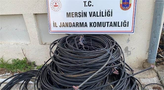 Mersin İl Jandarma Komutanlığı Ekipleri Kablo Hırsızı 2 Şahsı Suçüstü Yakaladı