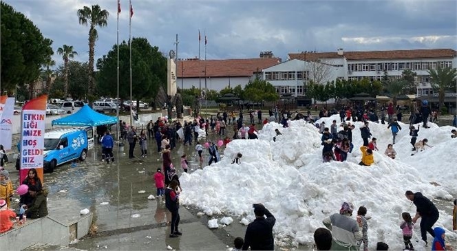 Mersin Büyükşehir’in Kreşlerinde Karne Heyecanı