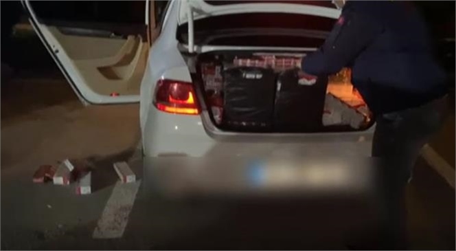 Mersin'de Şüpheli Otomobilde Arama Yapan Ekipler 4 Bin 530 Paket Gümrük Kaçağı Sigara Ele Geçirdi