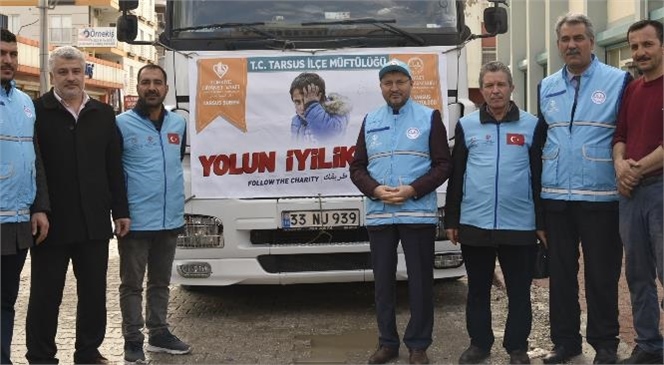 Tarsus'tan Barışpınarı Bölgesine 1 TIR Dolusu İnsani Yardım Malzemesi