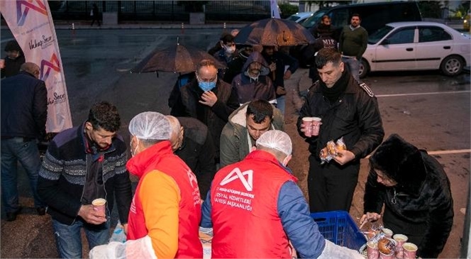 ‘1 Ekmek 1 Çorba’ Projesi Binlerce Vatandaşın İçini Isıtıyor