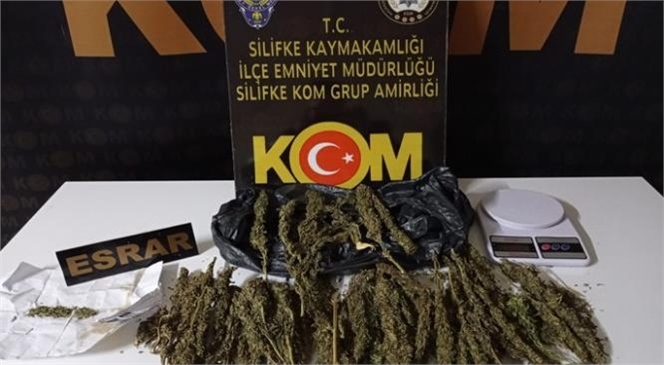 Araçta Yapılan Aramada 506 Gram Esrar Ele Geçirildi