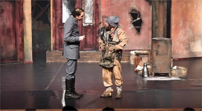 Mersin Büyükşehir, Şehir Tiyatrosu’nu Türkiye’ye Tanıtıyor