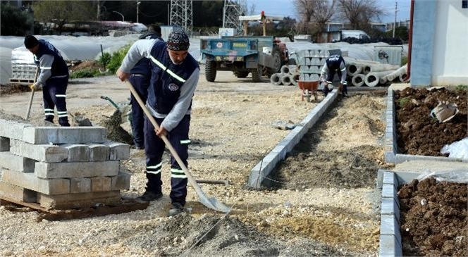 Vatandaşlar Talep Etti, Karaduvar Mahallesi’ne Yeni Bir Çocuk Parkı Yapılıyor