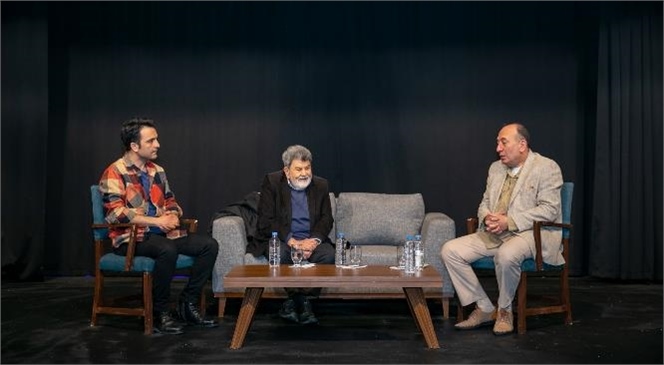 Cevat Çapan, Mersin Şehir Tiyatrosu Oyuncularıyla Buluştu