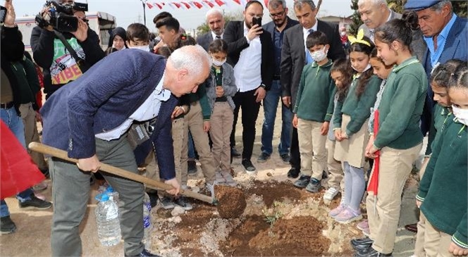 Akdeniz Belediyesi'nden 'her Çocuk Bir Fidan' Etkinliği