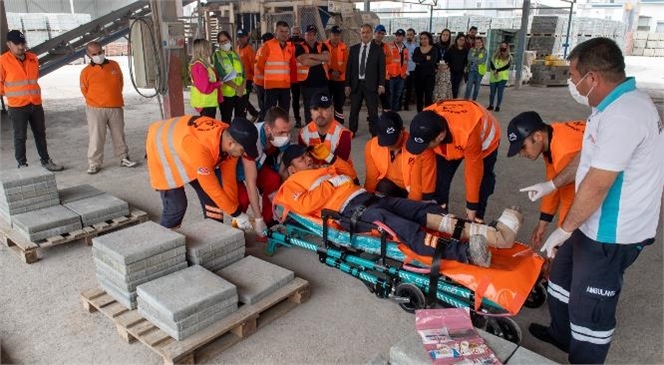 Mersin Büyükşehir’den İşçilere ‘iş Kazası’ Tatbikatı