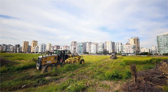 Büyükşehir’den Zararlılara Karşı Etkin Mücadele