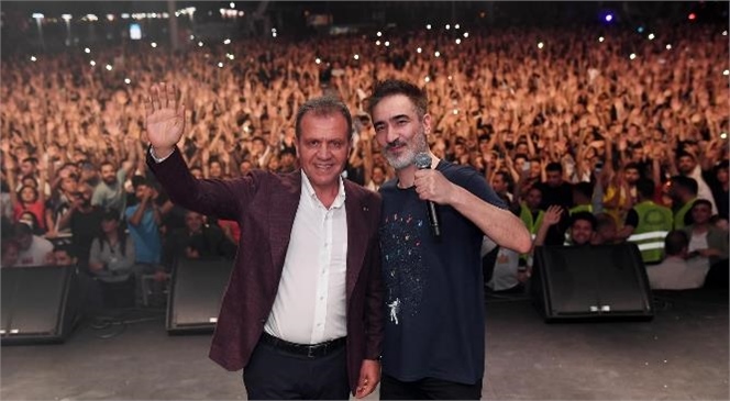 Mersin Büyükşehir’in Sagopa Kajmer Konseri 19 Mayıs’a Damga Vurdu