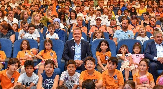 Seçer: "Sizden İsteğim; Vatandaşıma Nazik, Yardımcı, Hoşgörülü Olmanız"