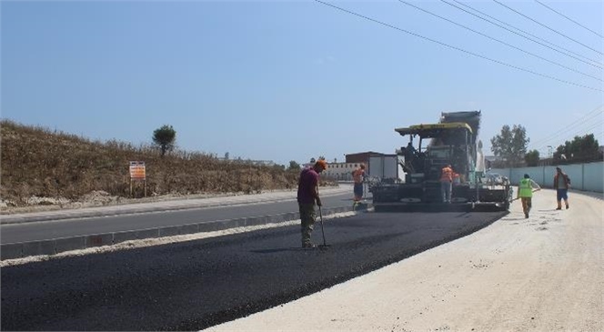 Büyükşehir’den Özgürlük Mahallesi’nde 1,35 Kilometrelik Yol Çalışması