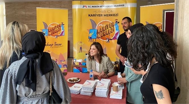 Kariyer Merkezi "Kariyer Mersin" Projesi Kapsamında Denizcilik Fakültesi Öğrencileri İle Buluştu