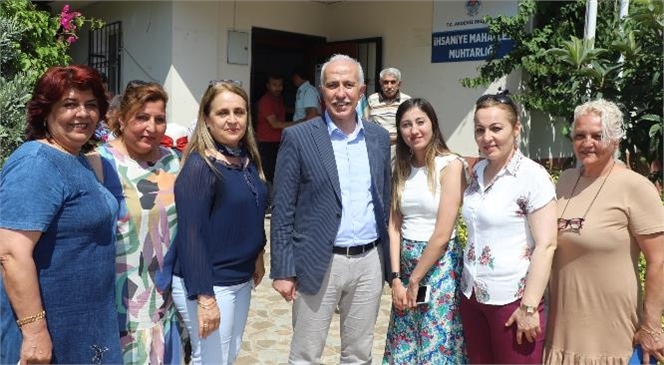 Akdeniz Belediye Başkanı Gültak, İhsaniye Mahallesi’ni Ziyaret Etti, Vatandaşların ve Esnafın Taleplerini Dinledi