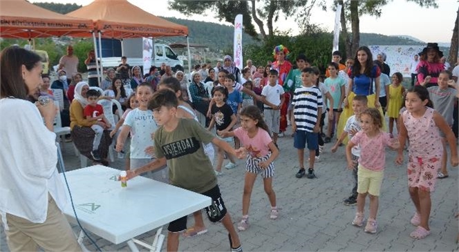 Tarsus Kızılçukur Mahallesi, Büyükşehir’in Düzenlediği Programla Şenlendi