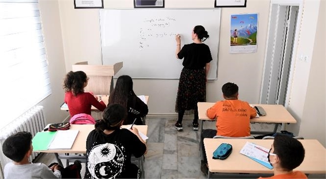 Mersin Büyükşehir, Fen Lisesi’ne 41 Öğrenci Verdi