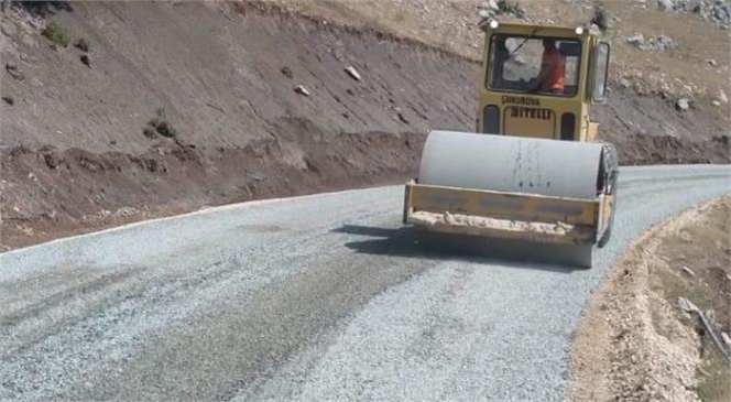 Mersin Büyükşehir Belediyesi, Yaz Aylarının Gelmesiyle Birlikte Yüksek Rakımlı Yerleşim Bölgelerinde Yol Yapım ve Asfaltlama Çalışmalarına Hız Verdi