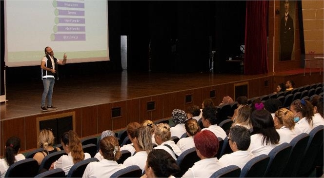 Mersin Büyükşehir Belediyesi Personelinin Madde Bağımlılığıyla Mücadeleye Daha Etkin Katılabilmesi Adına Eğitimler Sürüyor