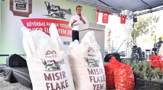 "Silifke’de 225 Yetiştiriciye Toplam 180 Ton Yem Dağıtıyoruz"