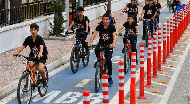 ‘Evden Okula Güvenle Pedalla’ Projesi Sayesinde 75. Yıl Ortaokulu Öğrencileri Okula Güvenle Ulaşıyor