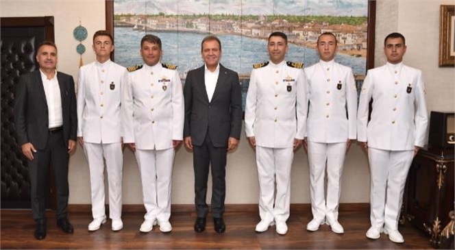 Deniz Astsubay Meslek Yüksekokulu Komutanları ve Öğrencilerinden Başkan Seçer’e Ziyaret