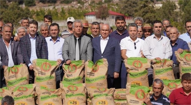 Torosların Zirvesinde Buğday Tohumları Toprakla Buluşuyor, Atadan Emanet Alınan Tohumlar Yeniden Yeşeriyor