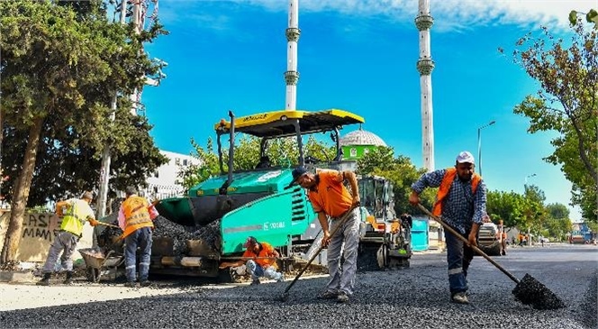 Mersin Büyükşehir, Çay ve Çilek Mahallesi’nin Ana Arteri Abdi İpekçi Caddesi’ni Yeniliyor