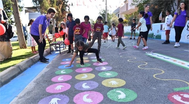 ‘Çocuk Sokağı’ Oyun Alanlarıyla Donatıldı, Çocuklar Doyasıya Eğlendi