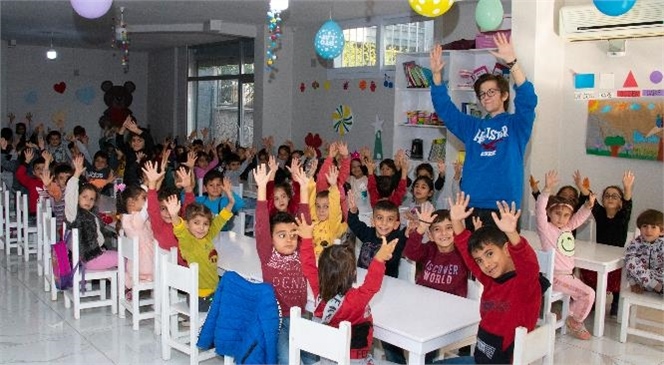 Mevlana Kadın ve Çocuk Atölyesi’nden Çocuk Kahkahaları Yükseliyor