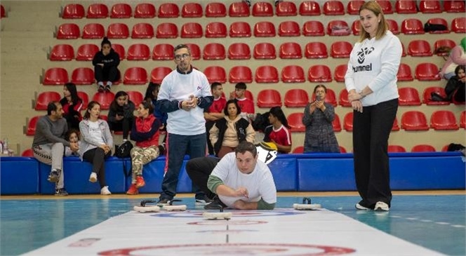 Mersin Büyükşehir Belediyesi Özel Çocukları Yeni Spor Dalları İle Tanıştırıyor