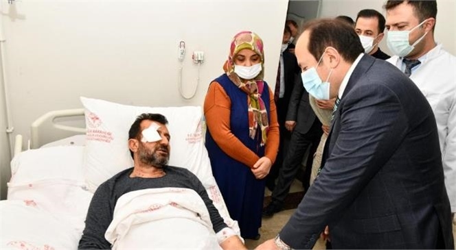Mersin Valisi Ali Hamza Pehlivan, Yaralı Polis Memuru Ebubekir Memiş’i, Ziyaret Etti