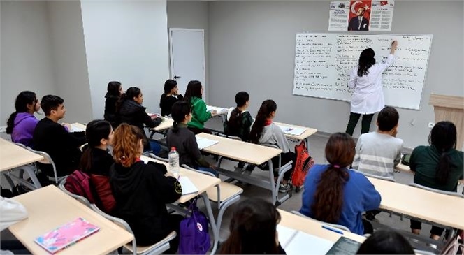 Kurs Merkezleri’nin 18. Şubesi Hal Mahallesi’nde Hizmete Açıldı