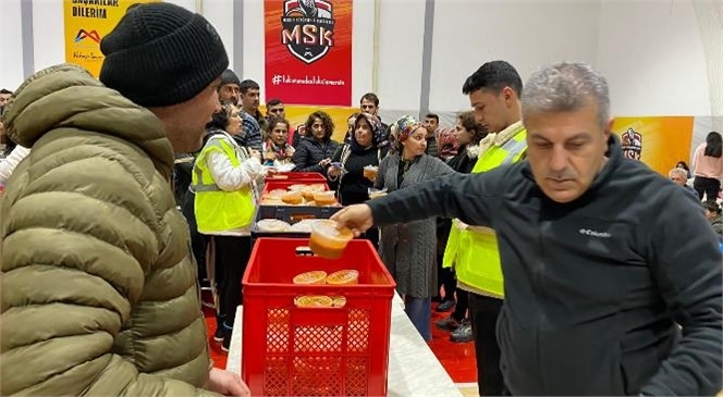 Büyükşehir, Sıcak Çorbadan Barınmaya Kadar Her Alanda Vatandaşların Yanında