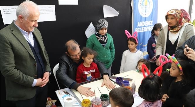 Başkan Gültak, Özgürlük Mahalle Kültür ve Sanat Evi’nde Misafir Edilen Depremzede Aileleri Ziyaret Etti
