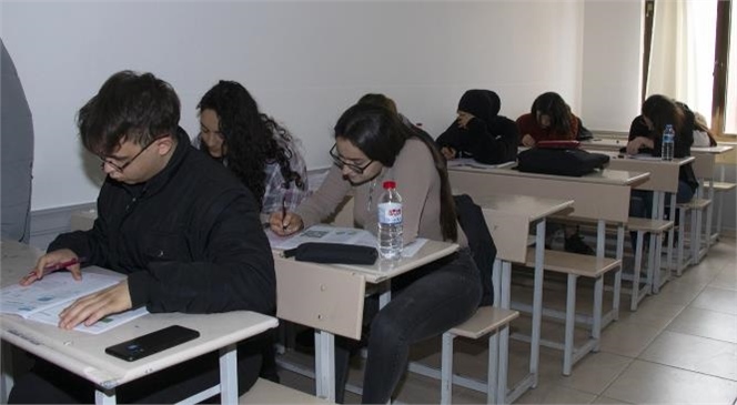 Sınava Hazırlanan Depremzede Öğrencilerin Eğitimi Mersin Büyükşehir’e Emanet