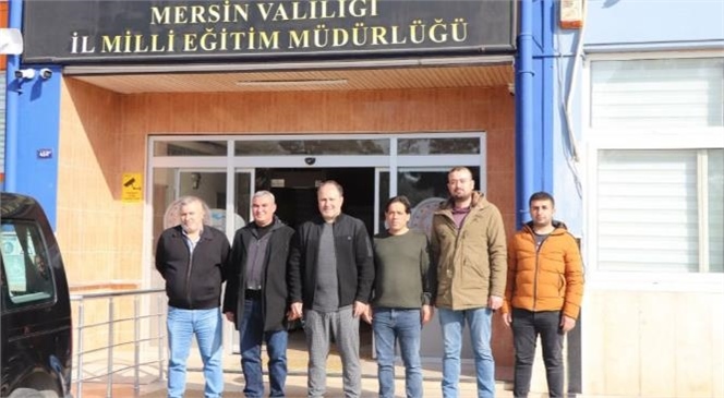 Gönüllü Öğretmenlerin Afet Bölgesine Yemek Hizmeti Desteği Devam Ediyor