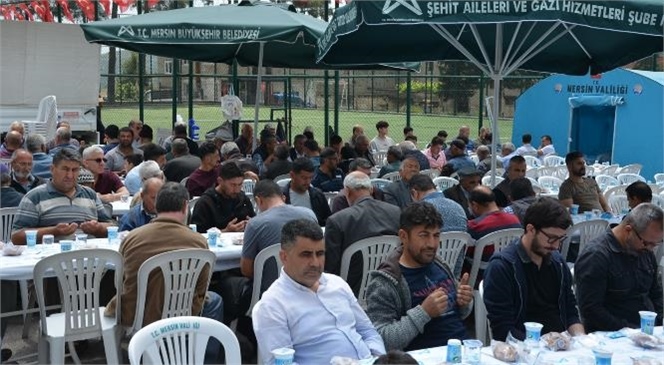 Mersin Tarsuslu Şehit Polis Memuru Mustafa Ata Traş İçin 40. Gün Yemeği Düzenlendi