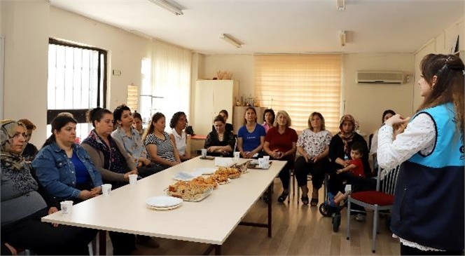 Akdeniz Belediyesi Uzman Psikologları Tarafından Anne ve Babalara Yönelik ‘ebeveyn Tutumları’ Konulu Bir Seminer Verildi