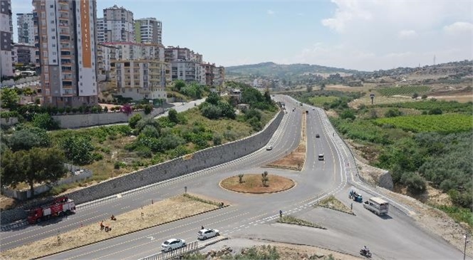 Turalı Kavşak İle Gazi Paşa Bulvarı Kavşağı Arasındaki 2 Bin 100 Metrelik Yol Genişletildi