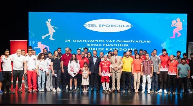 Seçer, "Sporcu Ödülleri Töreni"Ne Katıldı