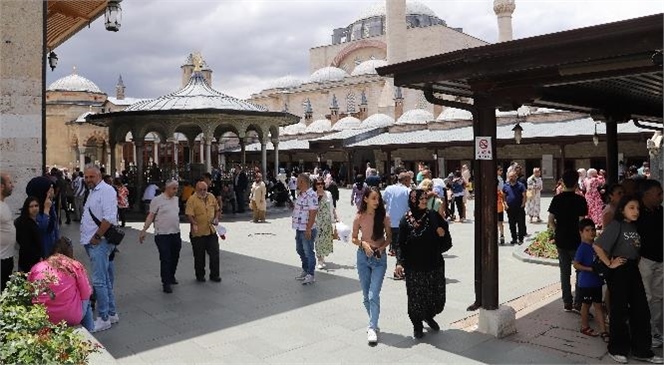 Şehit Aileleri ve Gaziler Konya’yı Gezdi