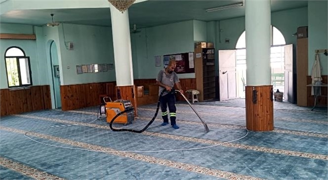 Akdeniz’de Cami, Okul ve Parklara Özel Bakım