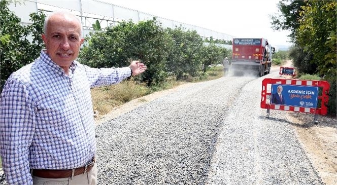 Akdeniz Belediyesi Fen İşleri Müdürlüğü’ne Bağlı Ekiplerin, İlçe Genelinde Asfalt ve Sathi Kaplama Çalışmaları Sürüyor