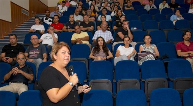 Mersin Büyükşehir, Farkındalık Eğitimleriyle Personelini Bilgilendirmeye Devam Ediyor