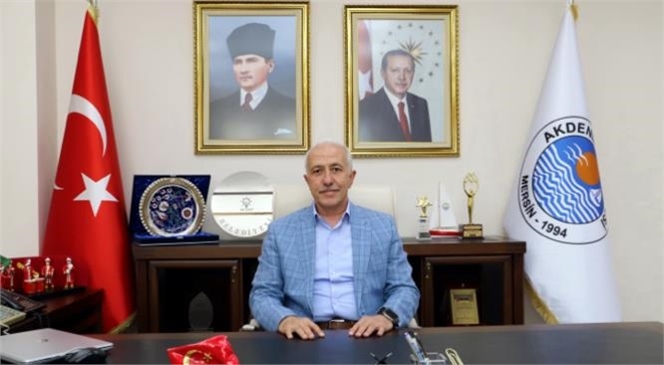 Akdeniz Belediye Başkanı Gültak; Cumhuriyetin 100’üncü Yaşını Kutladı