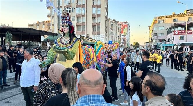 Tarsus Festivalle Coştu! Mersin Büyükşehir Sayesinde Tarsus Festival Kentine Döndü