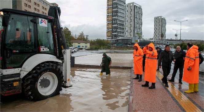 Mersin Büyükşehir’in Anında Müdahalesi İle Yağışlarda Olumsuzluk Yaşanmadı