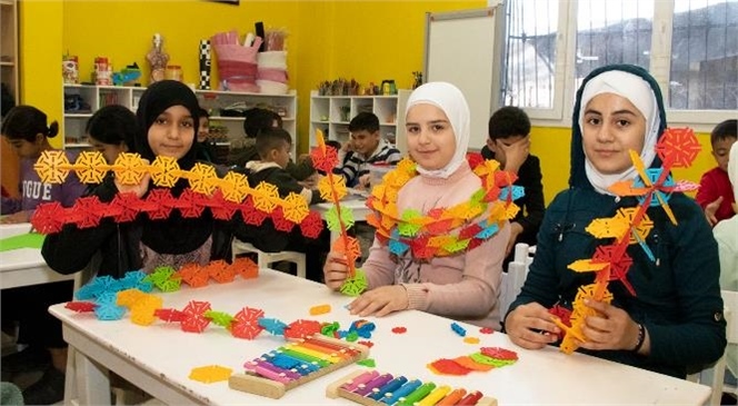 Mersin Büyükşehir’den Iom İş Birliğiyle Kadınlara Eğitim! Göçmen ve Ev Sahibi Kadınlara Kadın Sağlığı Anlatıldı