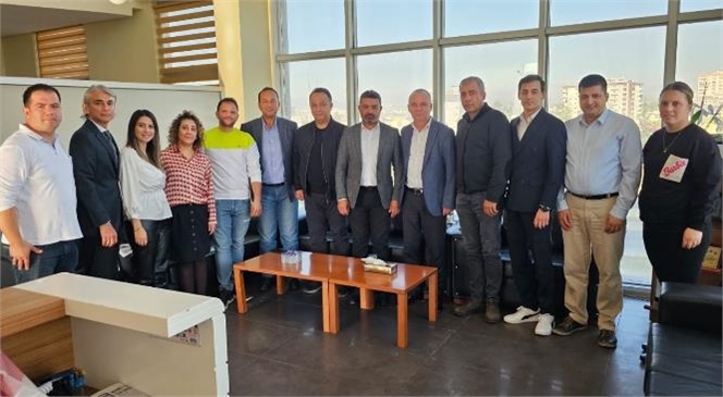 Tarsus Ticaret Borsası Yönetim Kurulu Üyelerinin Katılımıyla Personel Toplantısını Gerçekleştirdi.